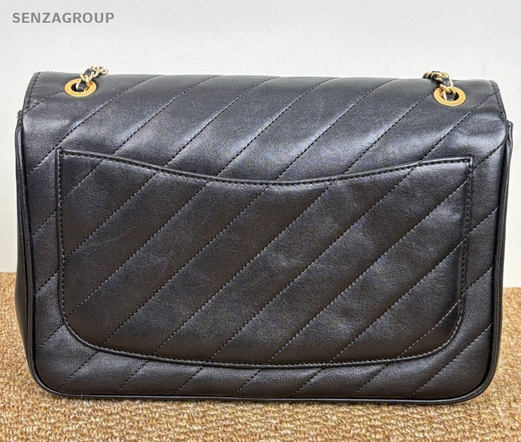Chanel CC Logo Chain Shoulder Bag Black Gold Women Classic Fashion