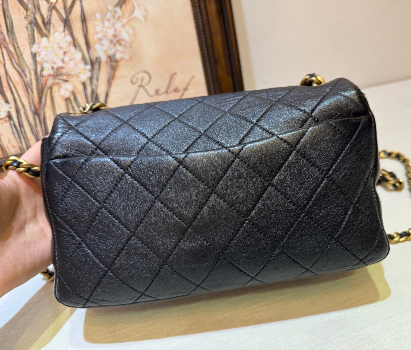 Chanel Diamond Chain Black Gold Shoulder Bag Crossbody Used Women Classic