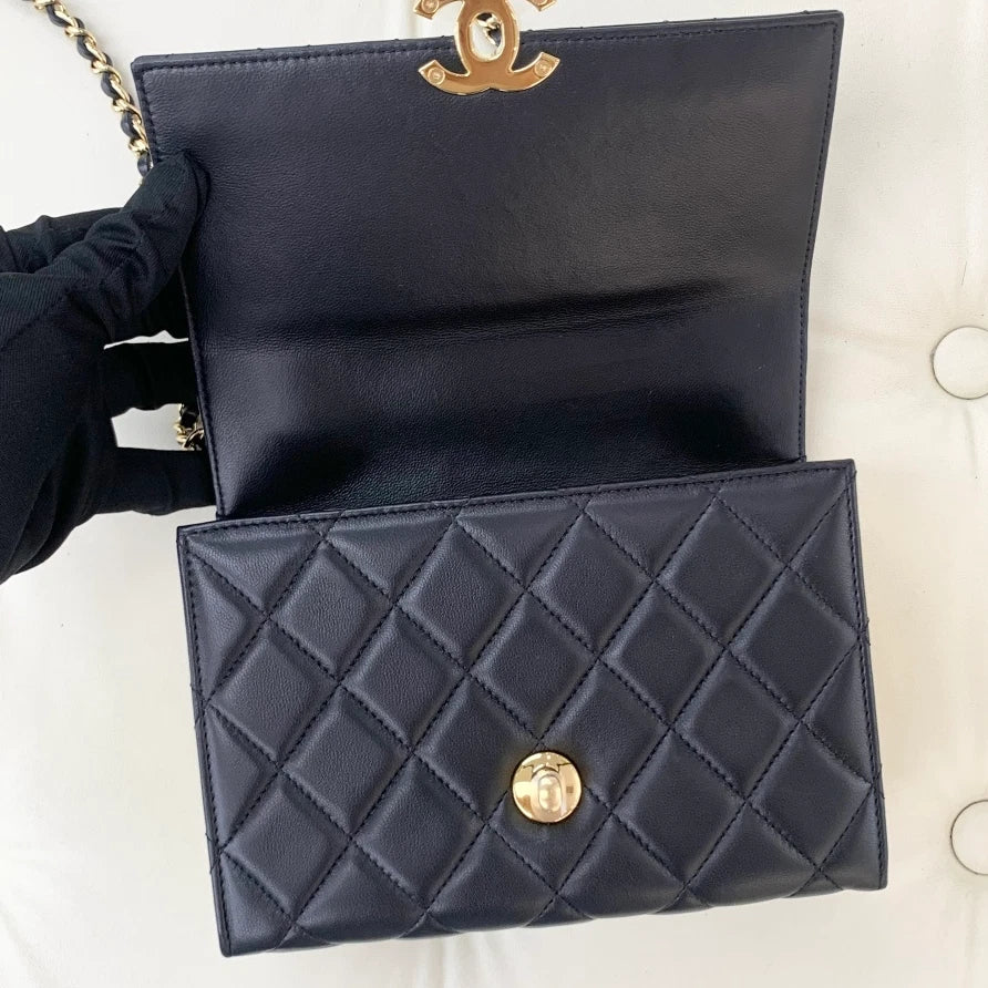 Chanel Lambskin Diamond Chain Shoulder Crossbody Bag Black Gold Hardware Women S