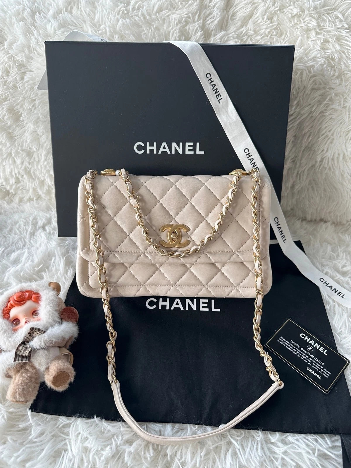 Chanel Light Beige Lambskin Tofu Messenger Crossbody Handbag For Women