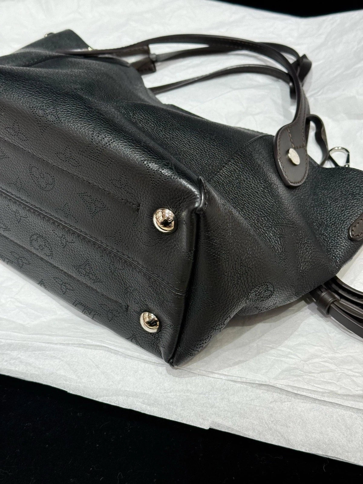 Louis Vuitton Hina Calfskin Top Handle Crossbody Black Silver Women Classic