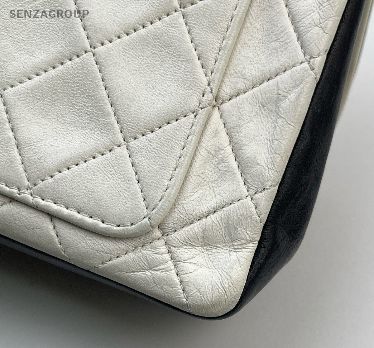Chanel Classic Flap Vintage Chain Shoulder Bag White Gold Diamond Used Women