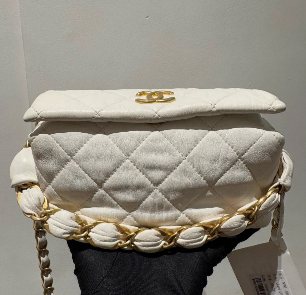 Chanel Diamond Hobo Chain Top Handle Bag Crossbody White Gold Used Women Classic