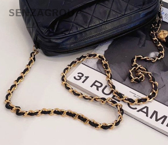 Chanel Diamond Vintage Chain Shoulder Bag Black Gold Used Women Classic