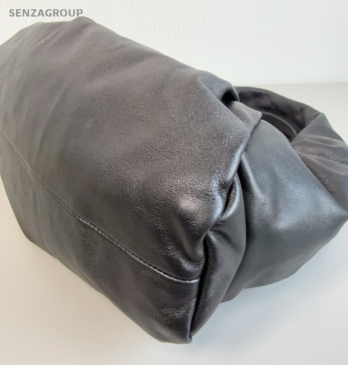 Bottega Veneta The Bulb Top Handle Bag Black Used Women Classic