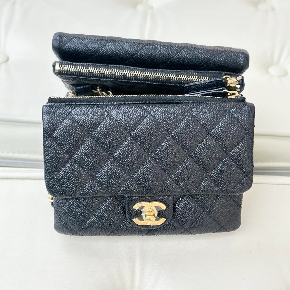 Chanel Diamond Calfskin Chain Crossbody Black Gold Women Classic S