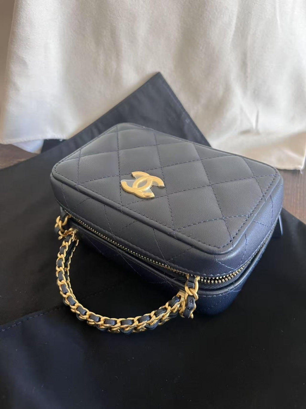 CHANEL 22K  Camera bag mini Top Handle Chain Strap Crossbody Brand NEW