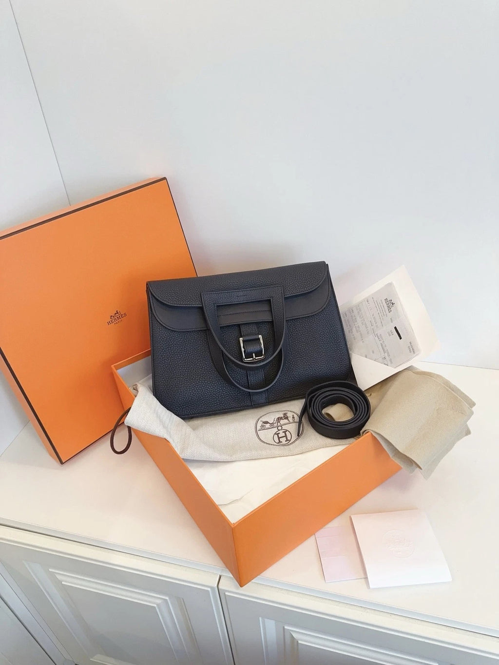 Hermès Halzan 31 Messenger Crossbody Bag Multi-Function<wbr/>al Daily Black