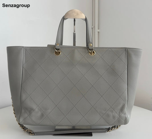 Chanel Diamond Tote Chain Top Handle Shoulder Bag Gray Silver Women Classic