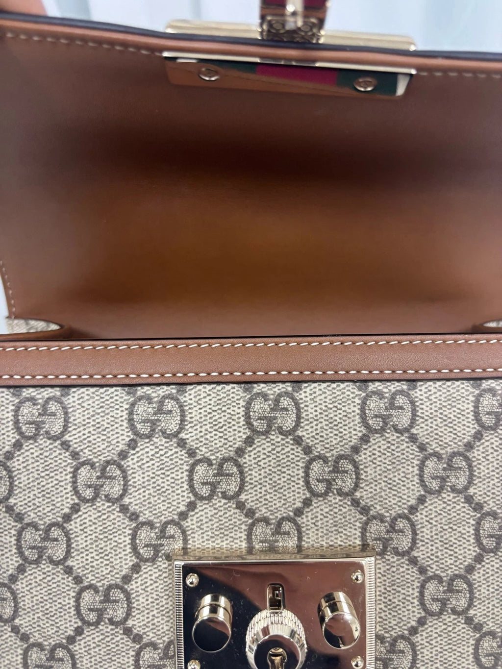 Authentic GUCCI Leather Top Handle Shoulder Bag For Women