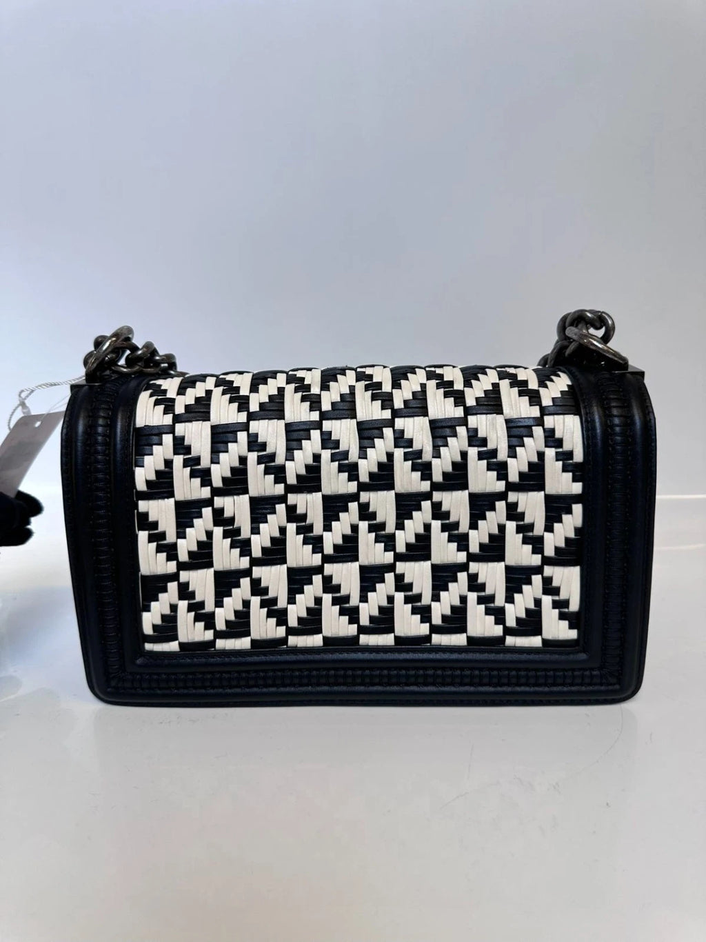 SJ0001 Chanel Boy Chanel Medium (25cm) Limited Edition Houndstooth Woven Calfski