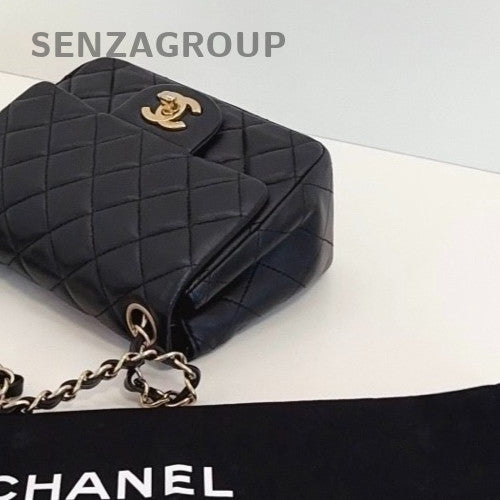 Chanel Classic Flap Chain Shoulder Bag Crossbody Black Gold Women Designer