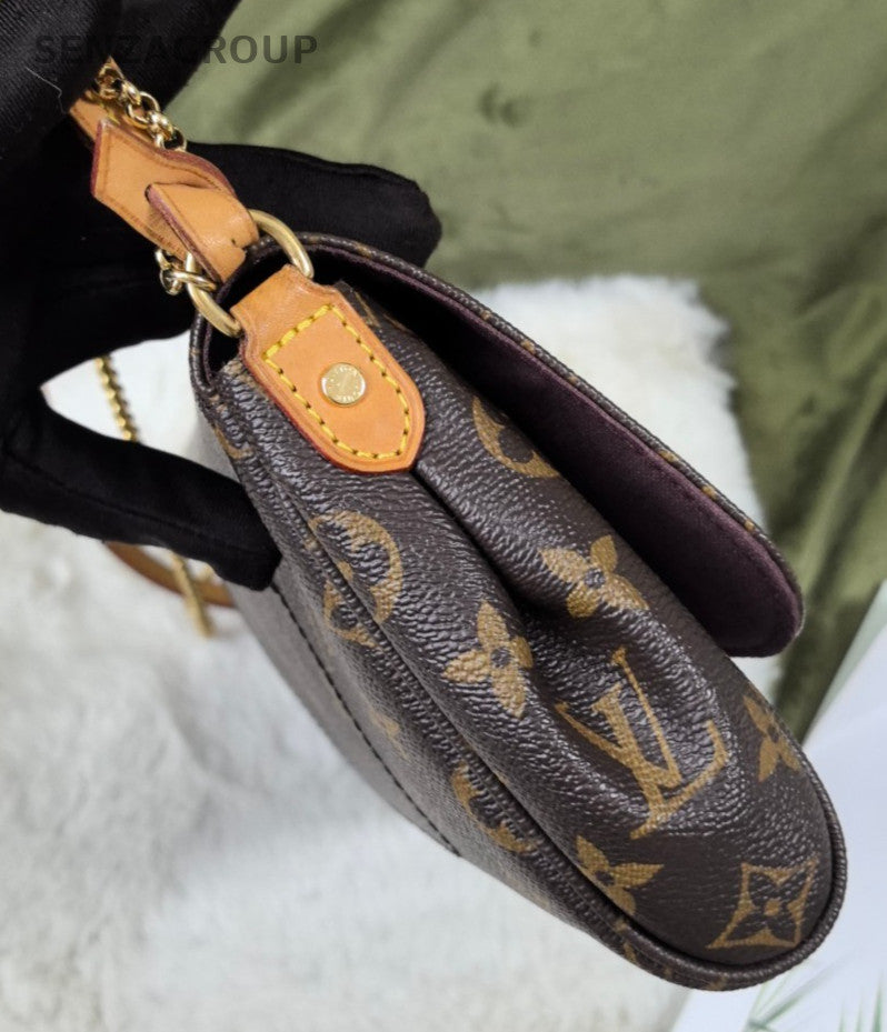 Louis Vuitton Favourite MM Monogram Chain Shoulder bag Women Crossbody