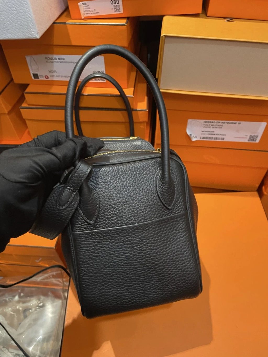 Hermes Lindy 26 Black Gold Top Handle Bag Women Classic