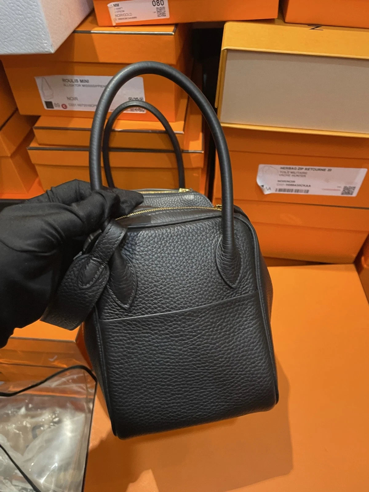 Hermes Lindy 26 Black Gold Top Handle Bag Women Classic