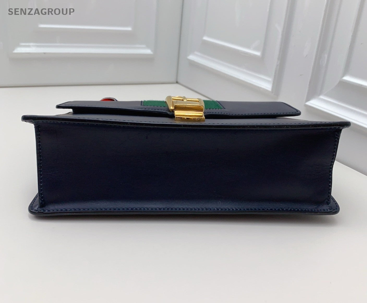 Gucci Sylvie Shoulder Bag Navy Gold Used Women Classic