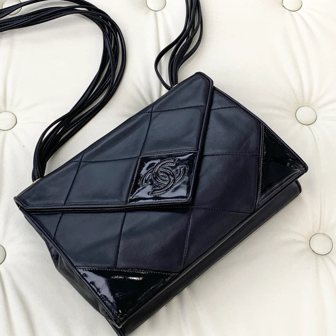Chanel Vintage 2Ways Patent Lambskin Shoulder Crossbody Bag Black Women S