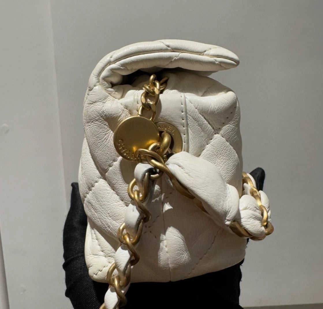 Chanel Diamond Hobo Chain Top Handle Bag Crossbody White Gold Used Women Classic