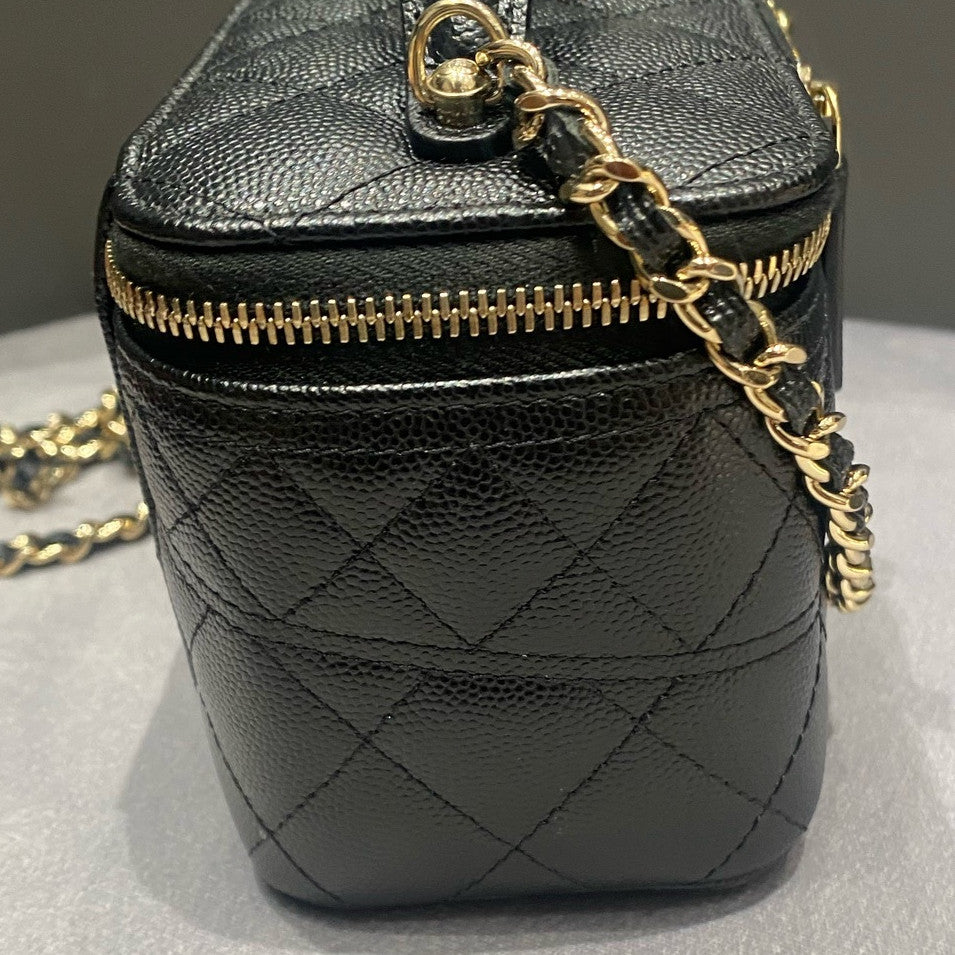 Chanel Black Gold Quilted Vanity Case Handbag Shoulder Bag