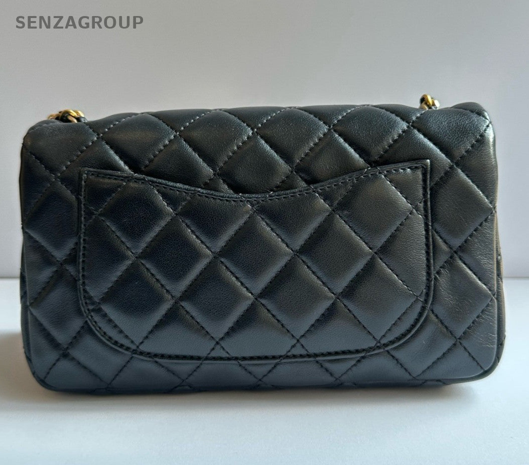 Chanel Classic Flap Mini Chain Shoulder Bag Crossbody Black Gold Women Fashion