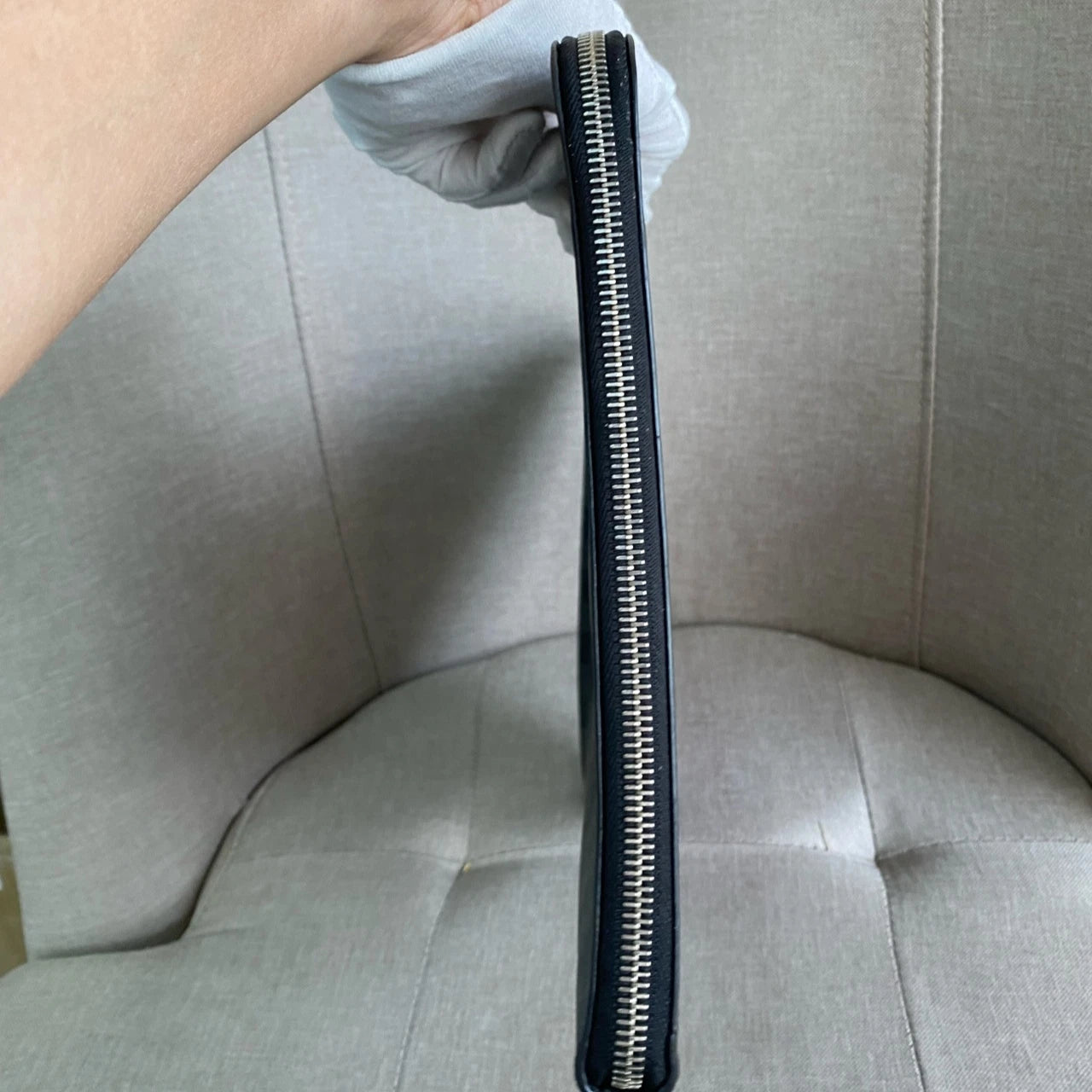 Louis Vuitton Black Damier Clutch Toiletry Pouch For Unisex