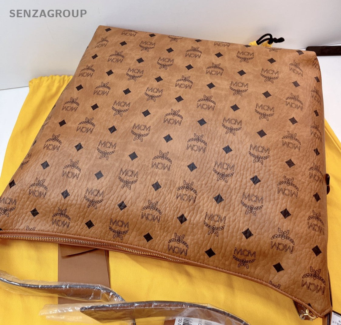 MCM 25Hobo Shoulder Bag Brown Gold Used Women Classic Fashion