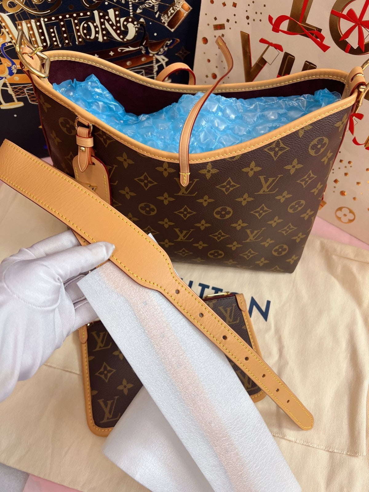 Louis Vuitton Carryall PM Monogram Shoulder Bag Brown Gold Women Classic