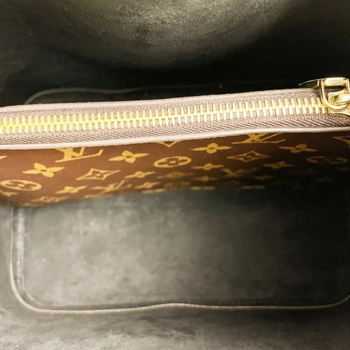Louis Vuitton Black Monogram Canvas Bucket Crossbody Bag For Women