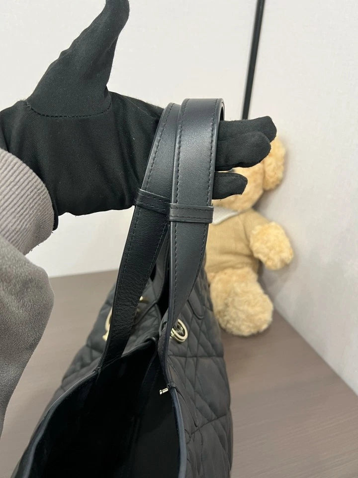 Dior Toujours Medium Black Calfskin Gold Hardware Tote Bag For Women