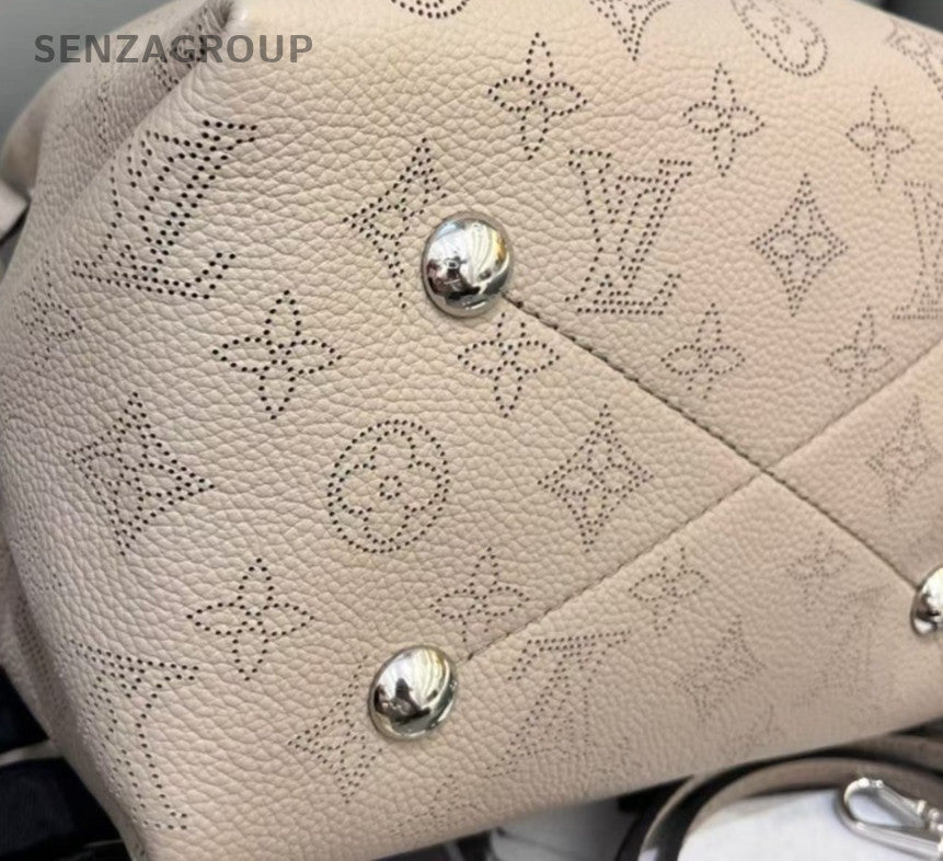 Louis Vuitton Bella  Shoulder Bag Crossbody Gray Silver Used Women Classic
