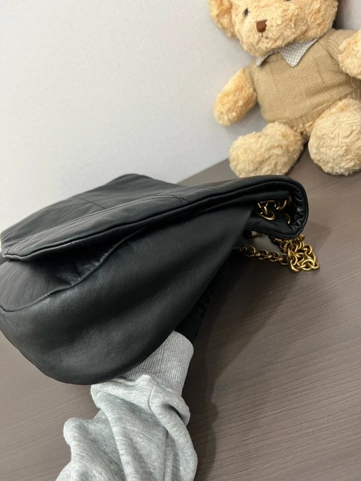 YSL Saint Laurent Black Gold Large Jamie Shoulder Bag For Women