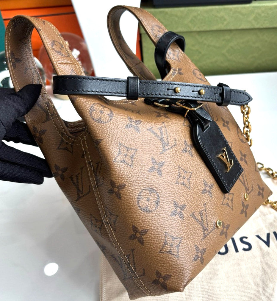 Louis Vuitton Monogram Atlantis BB Handbag Crossbody Chip Version