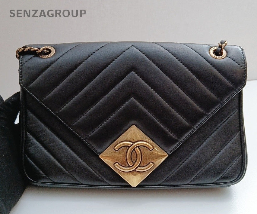 Chanel Chain 2Way Crossbody Shoulder Bag Black Gold Red Women Classic