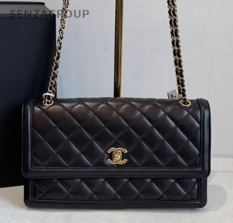 Chanel Diamond Lambskin Chain Shoulder Bag Crossbody Black Gold Women Classic