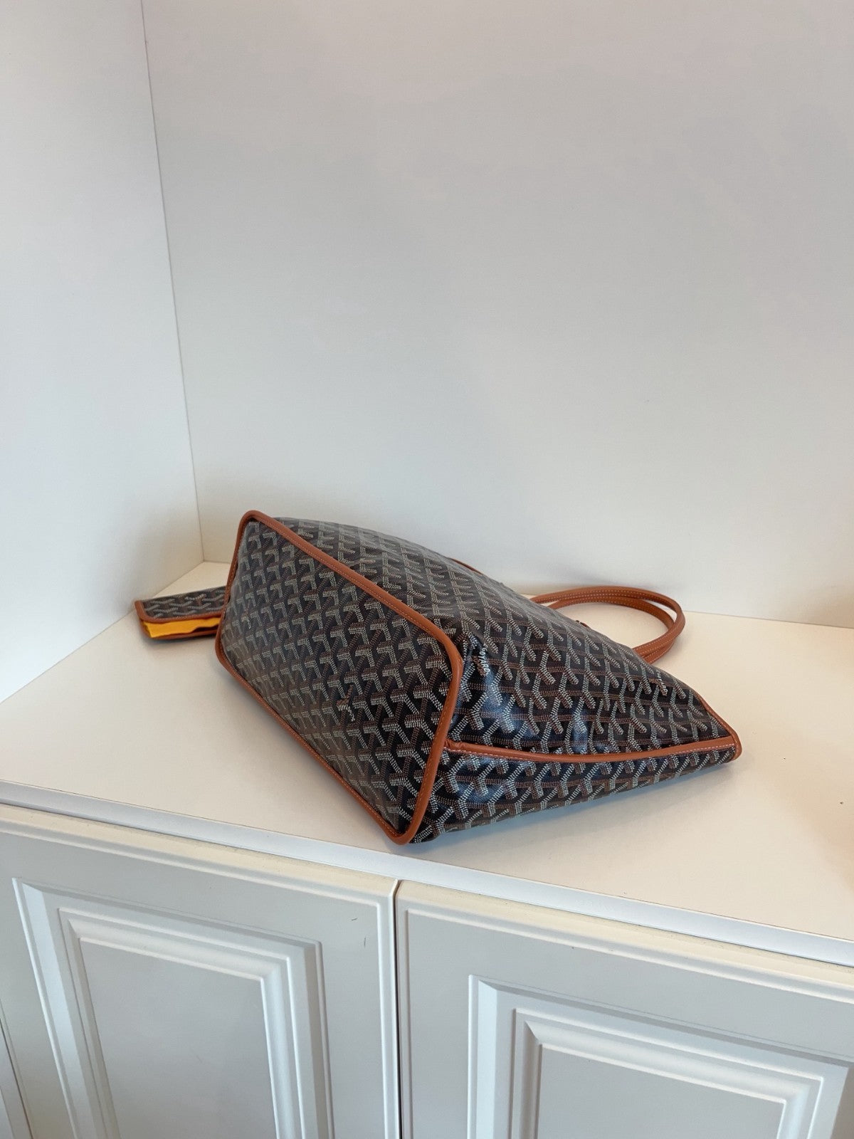 Goyard Tote MM Monogram caramel color with pouch Shoulder Handbag Brown