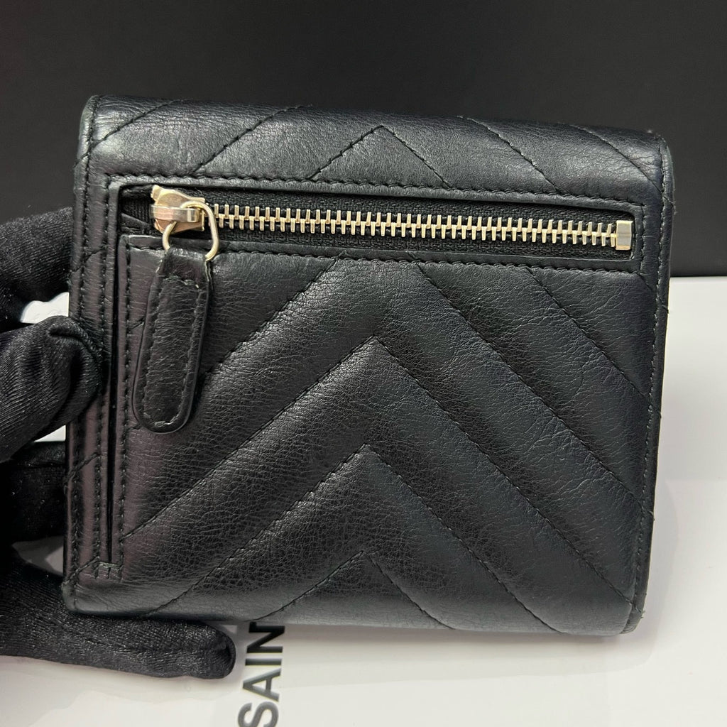 Chanel Black Gold V-Stitch Clutch Wallet Classic Women's