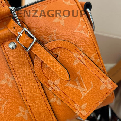 Louis Vuitton Taïga Calfskin Keepall 25 Orange Unisex Travel Bag