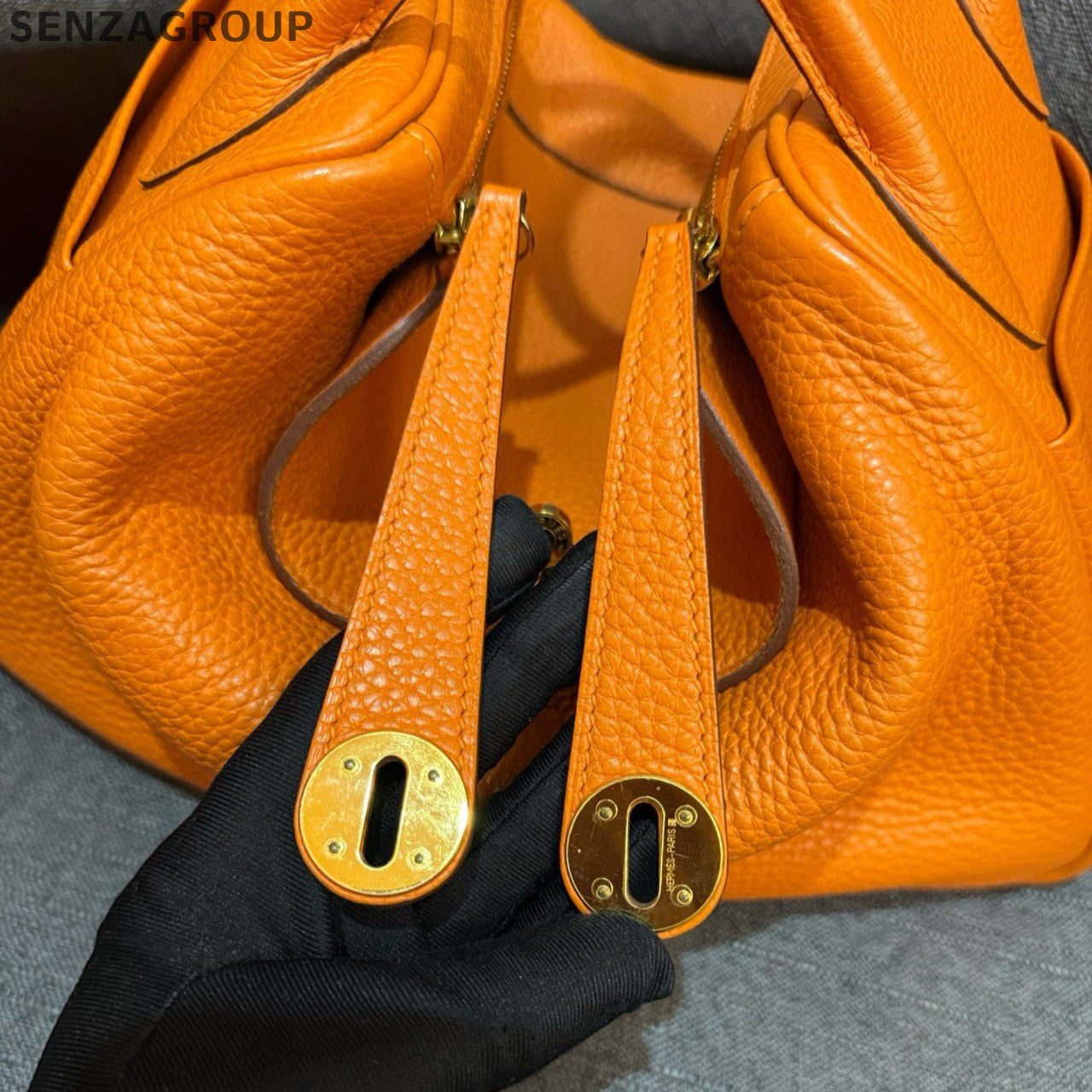 Hermès Orange Gold Hardware Lindy 30 Togo Leather Handbag Shoulder Bag