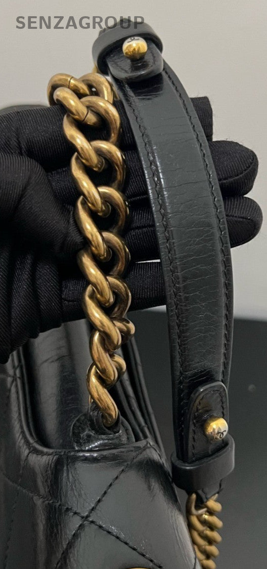 Chanel Diamond Pattern Chain Shoulder Bag Crossbody Black Gold Women Classic