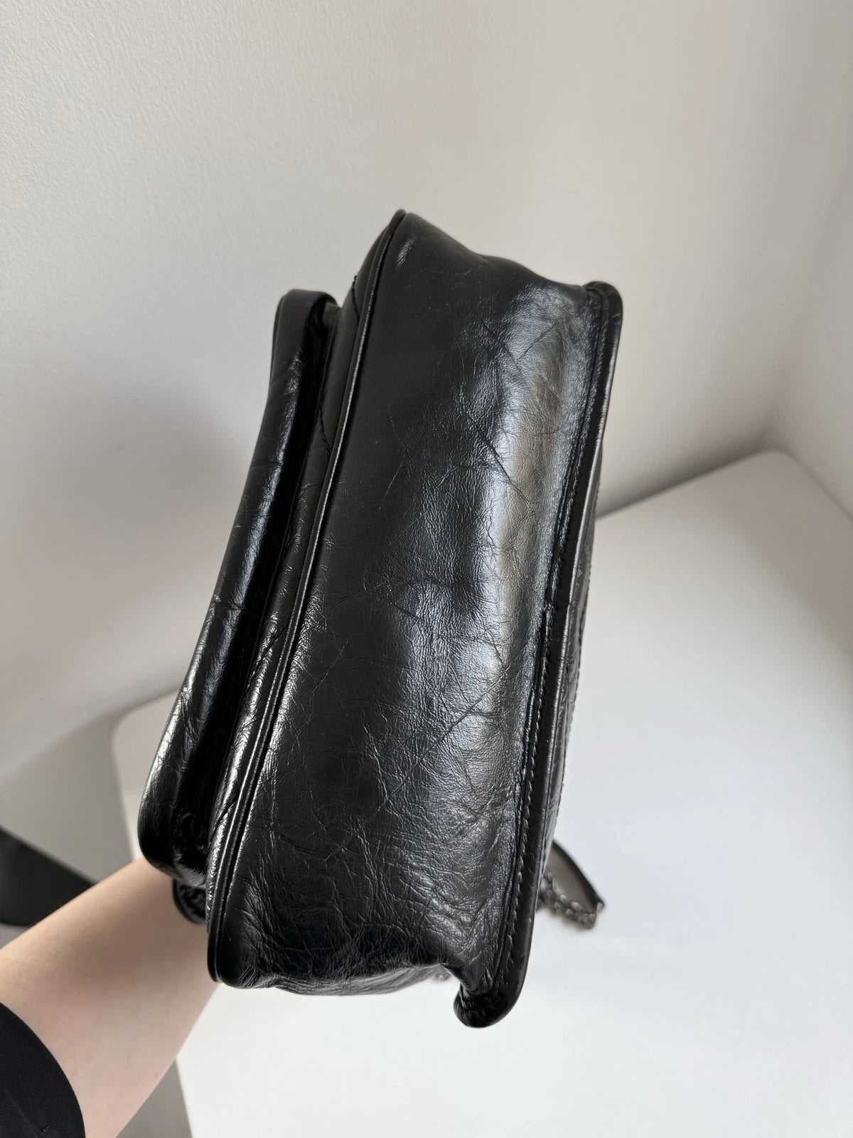 Saint Laurant Niki MM Black Chain Shoulder Bag Crossbody Silver Hardware