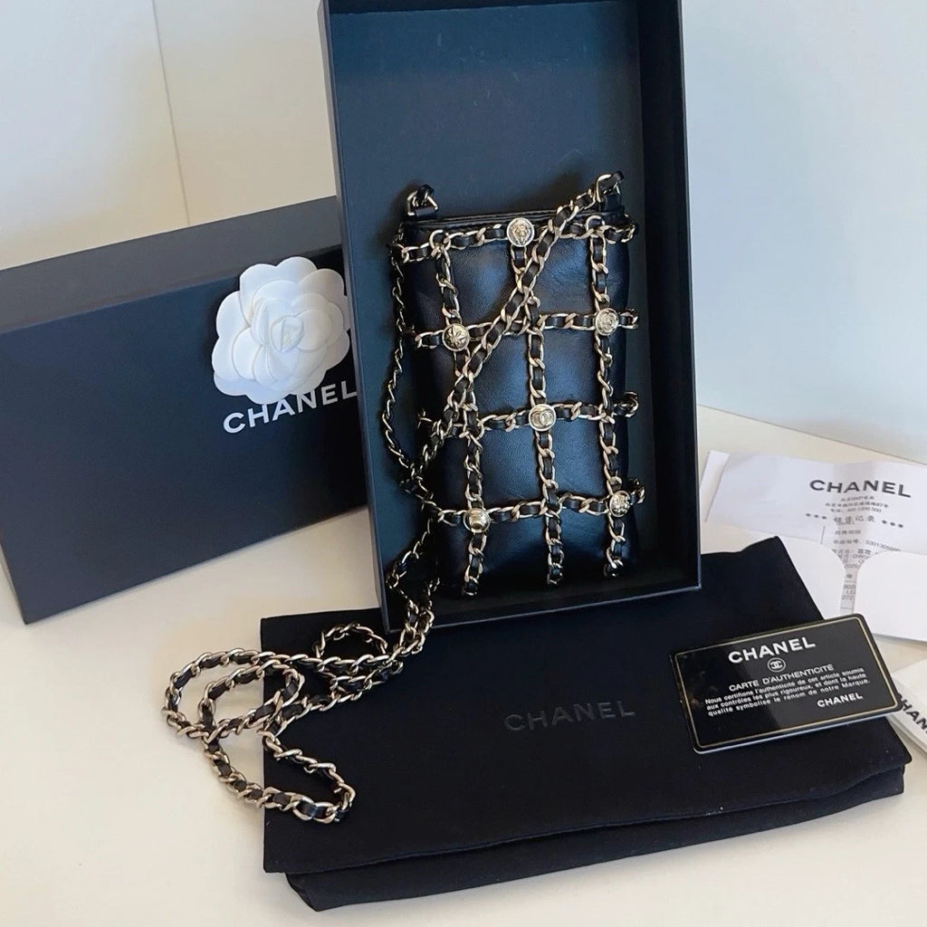 Excellent Chanel Chain 2WAYS Shoulder Crossbody Bag Black Gold Hardware