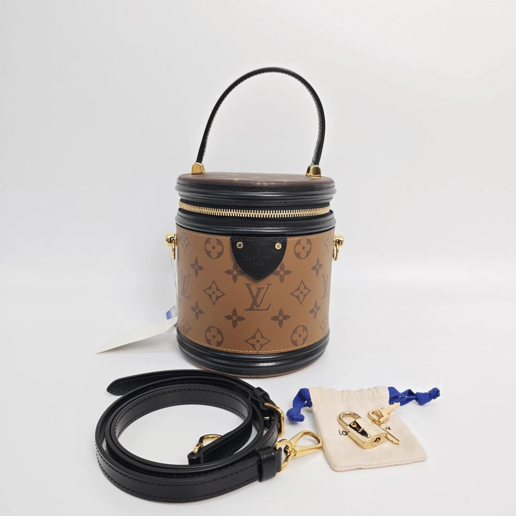 Louis Vuitton Monogram Canvas Bucket Bag for Women