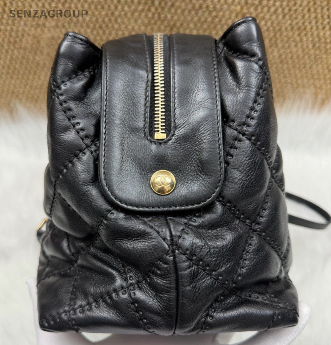 Chanel Diamond Chain Shoulder Bag Black Gold Used Women Vintage Classic