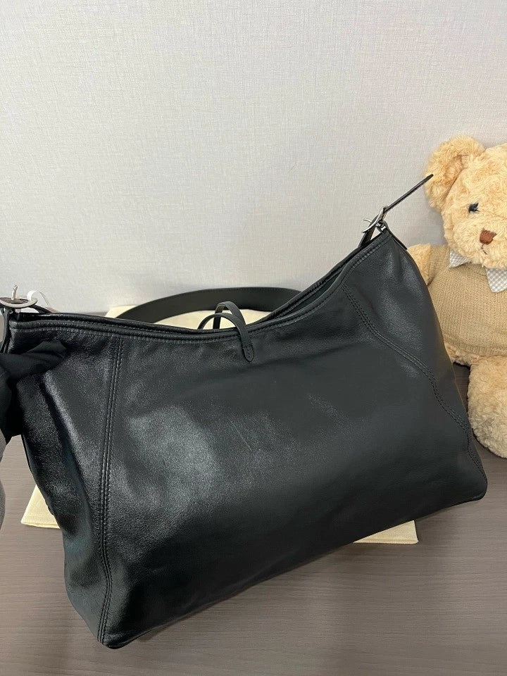 Louis Vuitton Black Carryall Tote Shoulder Bag For Women