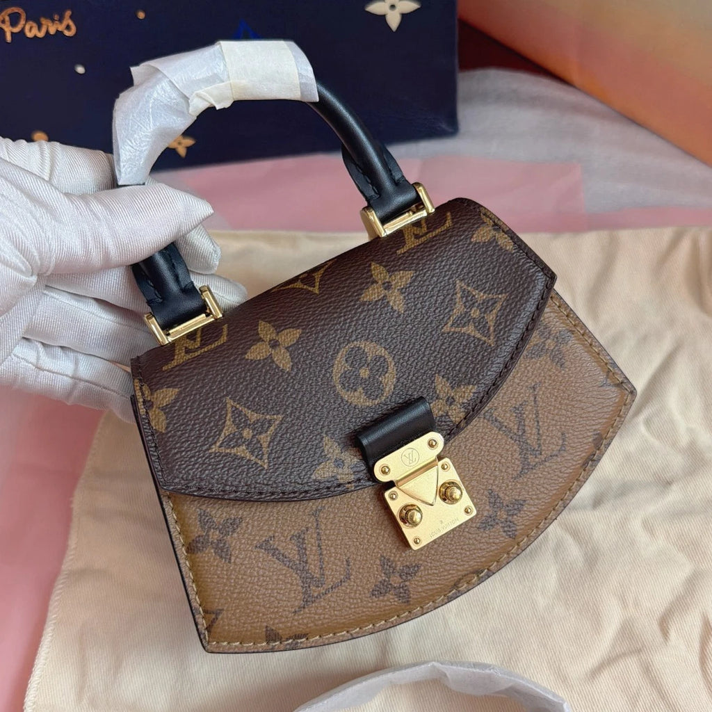 Louis Vuitton Tillsit Mini Monogram Canvas Handbag Crossbody Chip Version