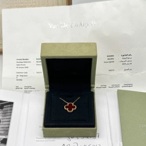 Van Cleef &amp; Arpels Vintage Alhambra Necklace Carnelian 18k Yellow Gold 16.5In