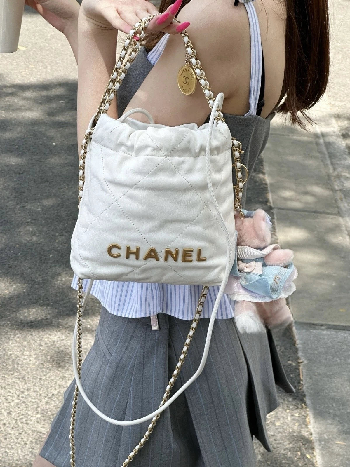 CHANEL 22Bag Mini White Calfskin Tote Handbag For Women