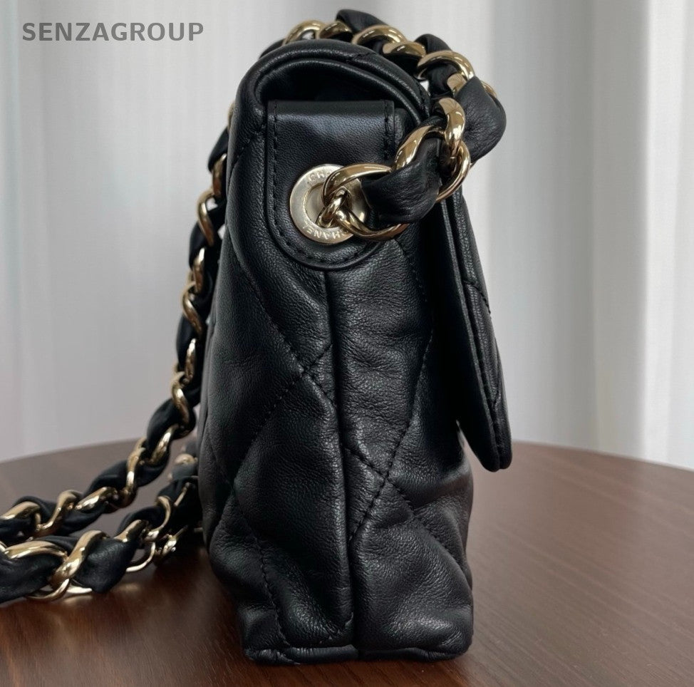 Chanel Diamond Chain Black Gold Shoulder Bag Used Women Classic Fashion