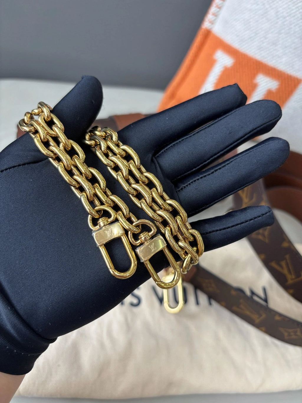 Louis Vuitton Papillon Chain Shoulder Bag Crossbody Brown Gold Women Classic