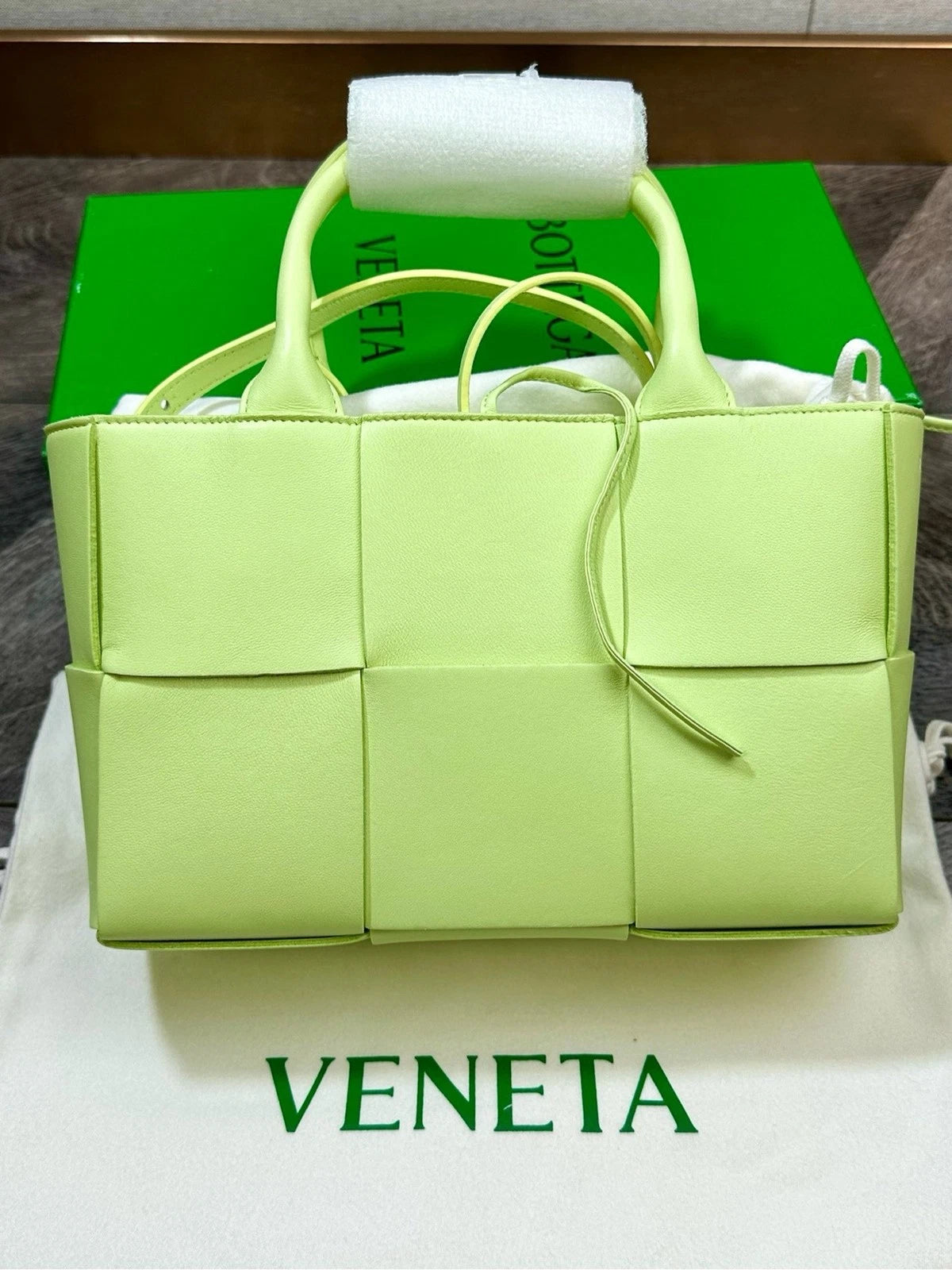 Bottega Veneta Full Leather Large Tote Shoulder Crossbody For Women